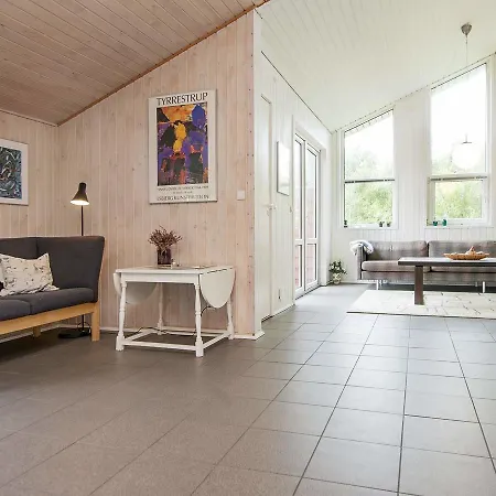 Five-bedroom Holiday In 1 Dom wakacyjny *